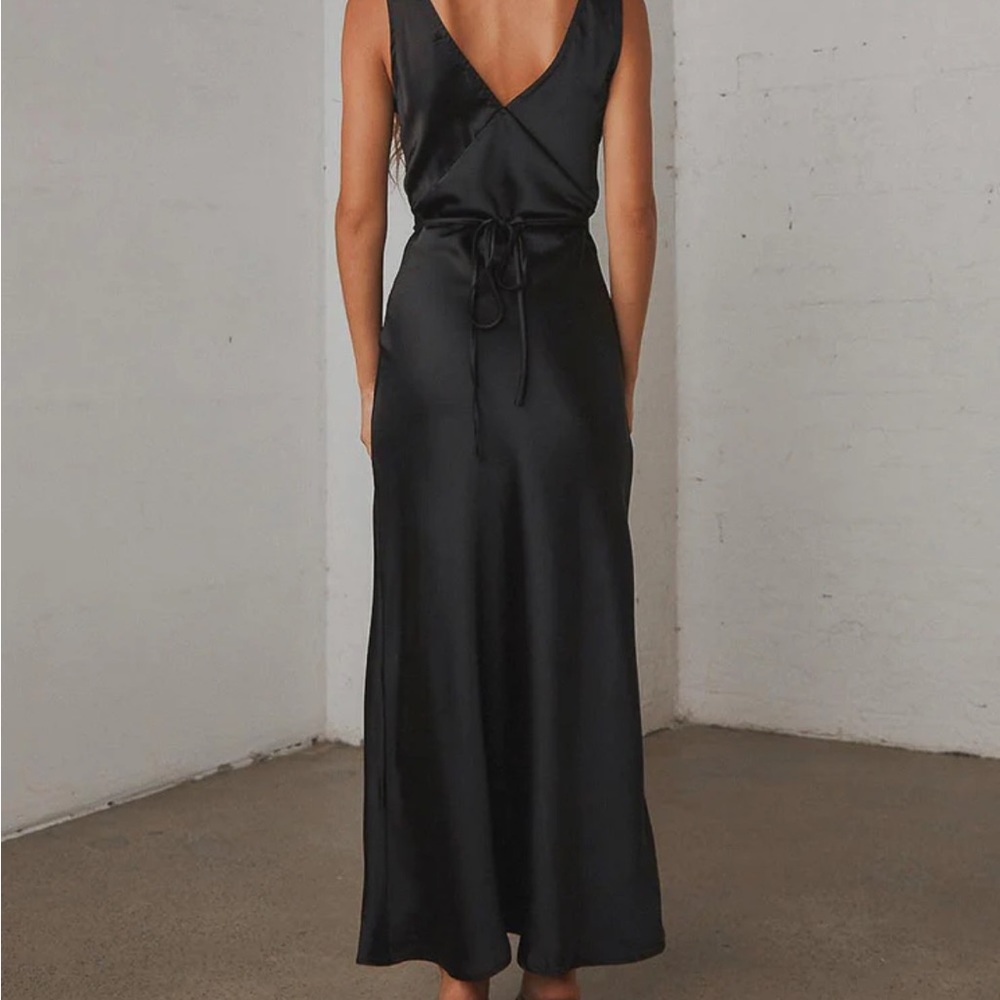 Peppermayo Loren Midi Dress Black